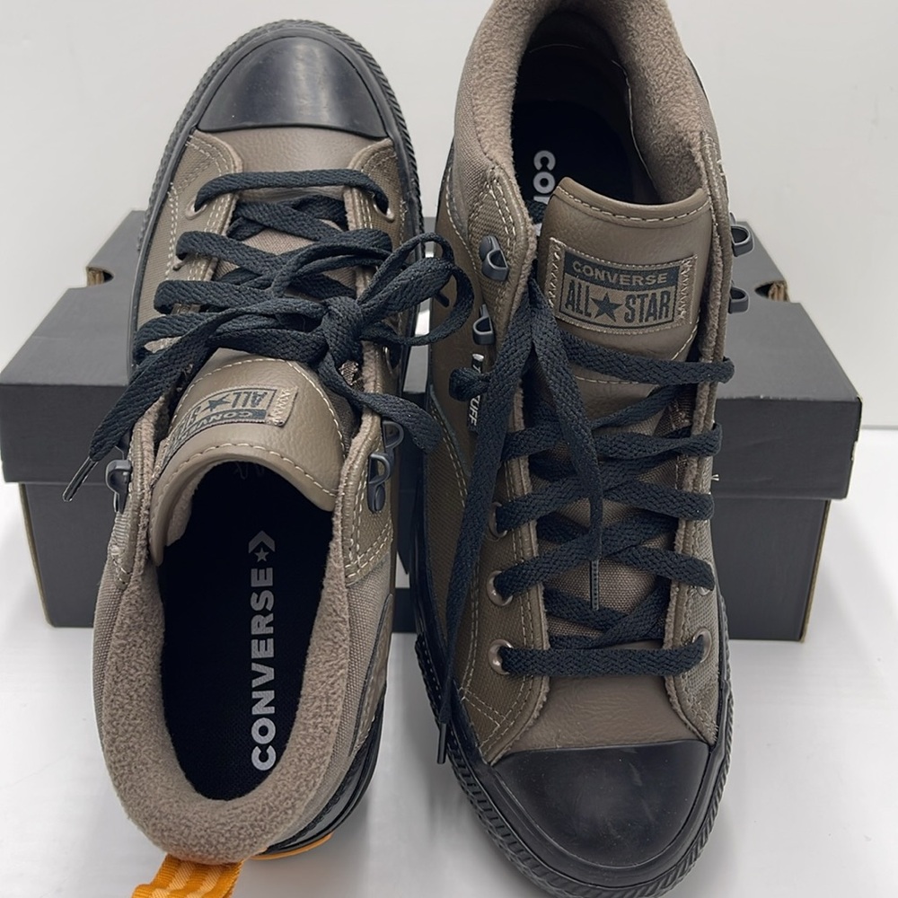 Converse Men’s High-Top Boots in Olive Green and Black with Orange Pull-Tab - Picture 12 of 16